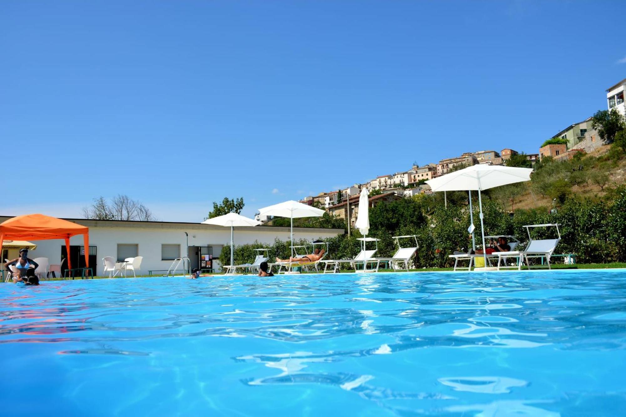 Hotel Short-Lets Vista Piscina à Montemitro Extérieur photo